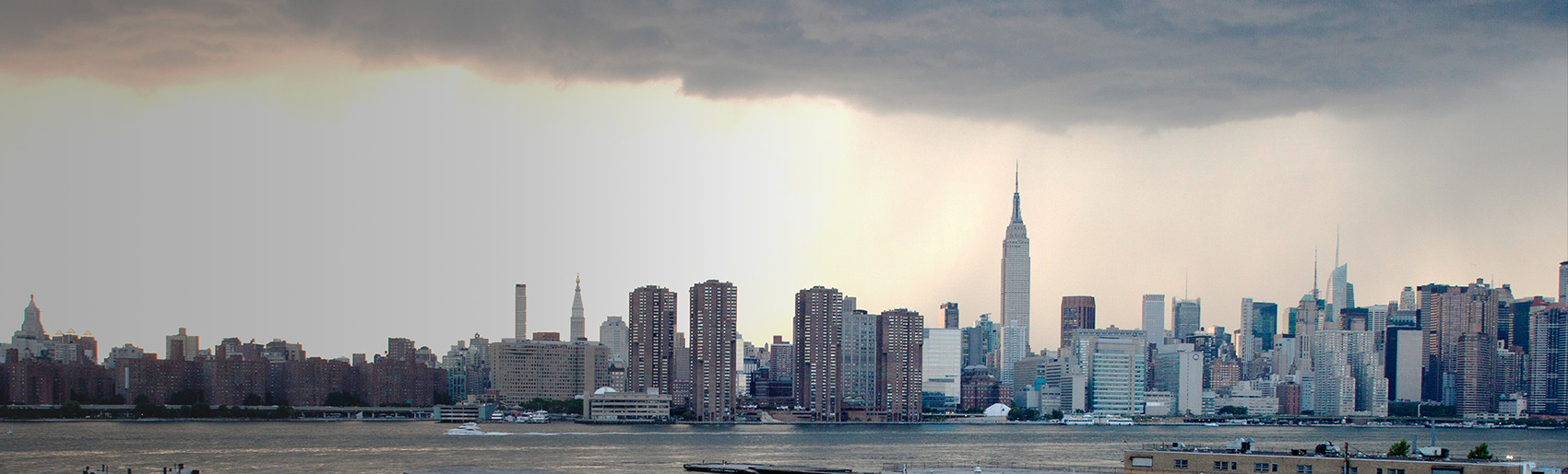 A view of the New York City skyline.