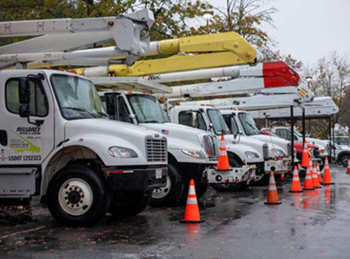 More than 200 additional overhead electric line contractors fanned out through the O&R service area just after dawn this morning to assist in damage repairs and service restoration required as a result of high winds and heavy rains associated with the remnants of Tropical Storm Zeta.                         